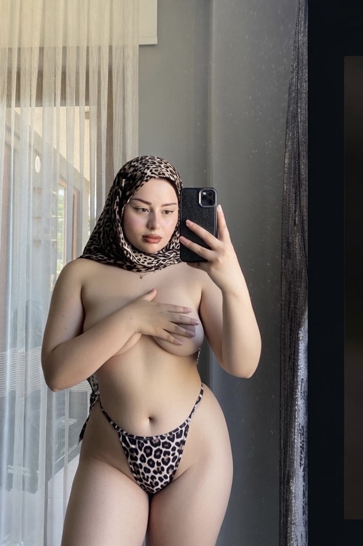 Mahmutbey Aşka Doymuş Kadın Escort Süheyla